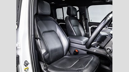 Defender 110 10