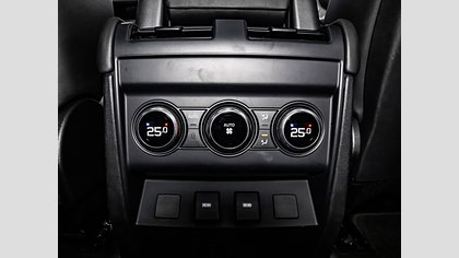 Defender 110 14