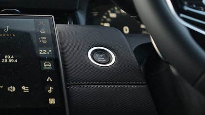 Discovery Sport 10