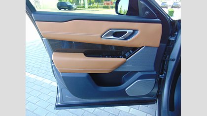 Range Rover Velar 9