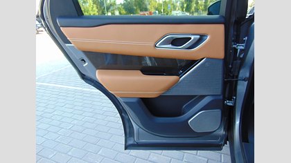 Range Rover Velar 10