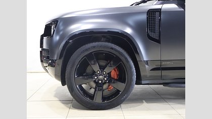 Defender 110 11