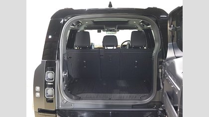 Defender 110 18