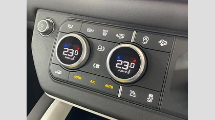 Defender 110 46