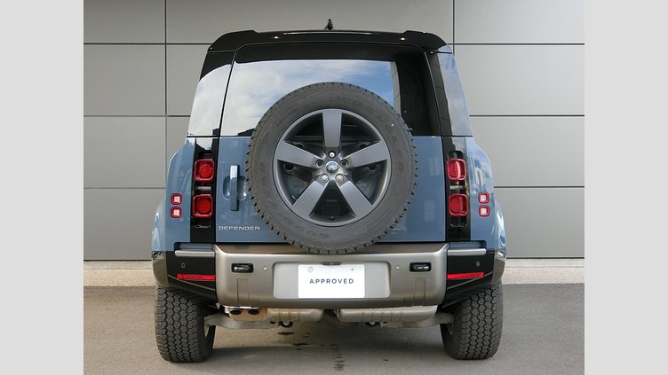2025 認定中古車 Land Rover Defender 90 タスマンブルー D350 ディーゼルマイルドハイブリッド X-Dynamic HSE