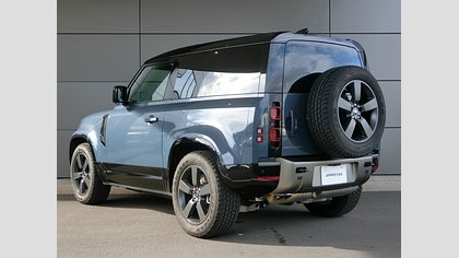 Defender 90 1