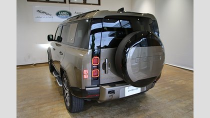 Defender 110 16