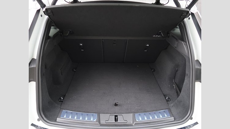 2024 認定中古車 Land Rover Range Rover Evoque フジホワイト プラグインハイブリッド（ガソリン） Standard Wheelbase DYNAMIC HSE