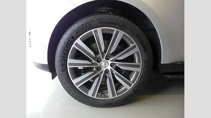 Range Rover 12