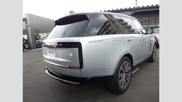 2024 認定中古車 Land Rover Range Rover ハクバシルバー 615 AWD（AT） スタンダードホイールベース SV