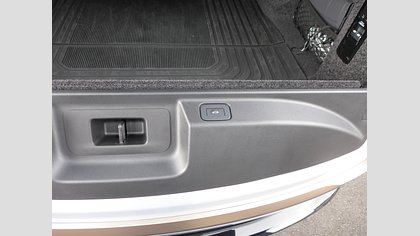 Range Rover 85
