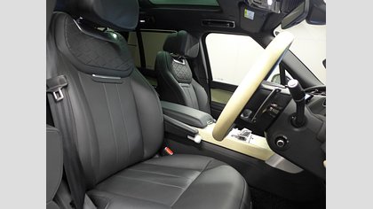 Range Rover 26