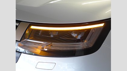 Range Rover 5