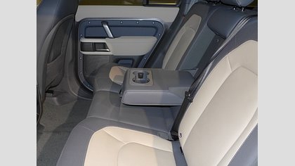 Defender 110 26
