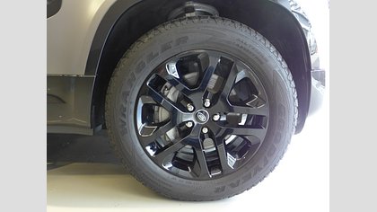 Defender 110 44