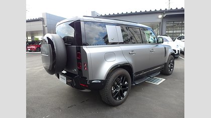 Defender 110 52