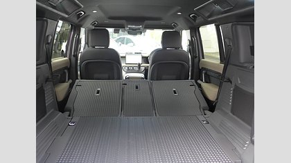 Defender 110 59
