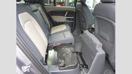 Defender 110 63