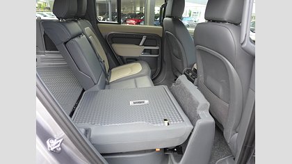 Defender 110 64