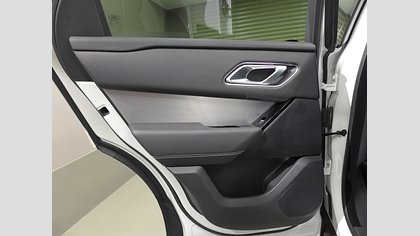 Range Rover Velar 25