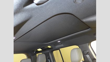 Defender 110 8