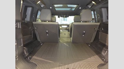 Defender 110 57