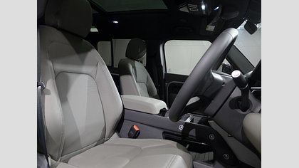 Defender 110 15