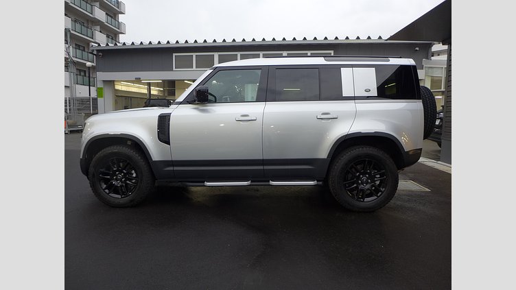 2023 認定中古車 Land Rover Defender 110 ハクバシルバー P300 AWD（AT） S