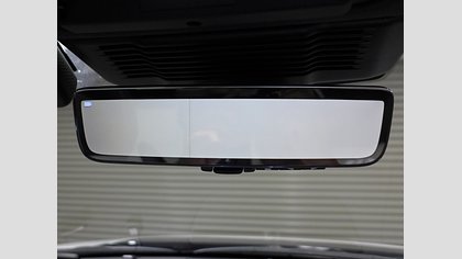 Discovery Sport 17