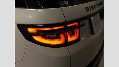 Discovery Sport 9