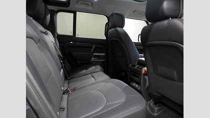 Defender 110 27