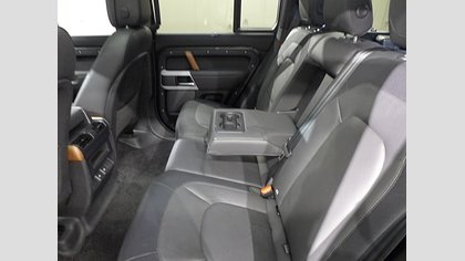 Defender 110 32