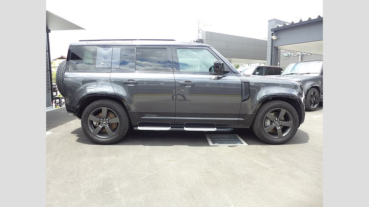 2023 認定中古車 Land Rover Defender 110 カルパチアングレイ D300 AWD（AT） X-DYNAMIC HSE