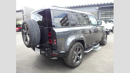 Defender 110 61