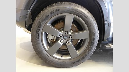 Defender 110 54