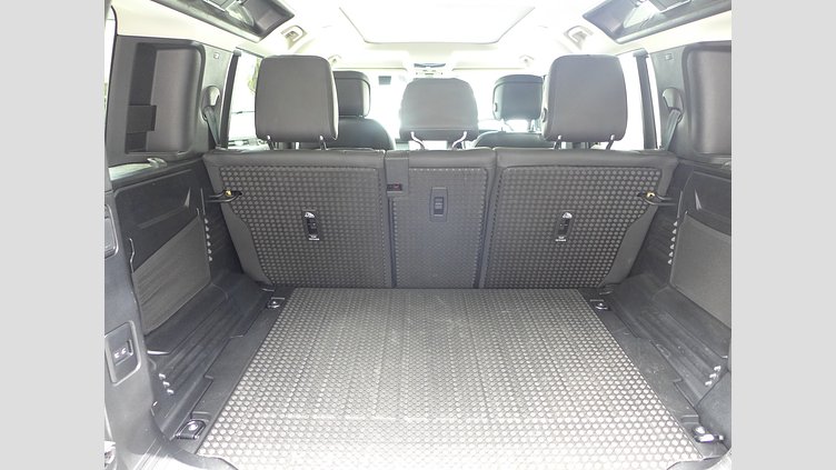 2023 認定中古車 Land Rover Defender 110 カルパチアングレイ D300 AWD（AT） X-DYNAMIC HSE