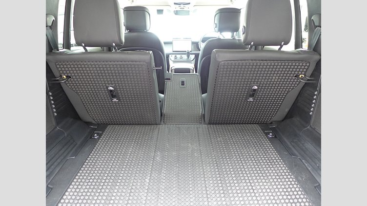 2023 認定中古車 Land Rover Defender 110 カルパチアングレイ D300 AWD（AT） X-DYNAMIC HSE