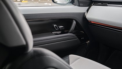 Range Rover Sport 6