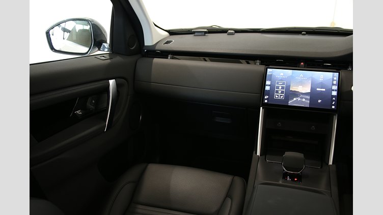 2025 認定中古車 Land Rover Discovery Sport オストゥーニパールホワイト D200マイルドハイブリッド（ディーゼル） S