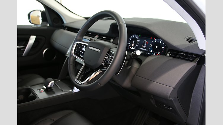2025 認定中古車 Land Rover Discovery Sport オストゥーニパールホワイト D200マイルドハイブリッド（ディーゼル） S