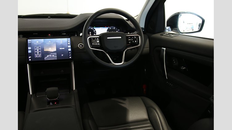 2025 認定中古車 Land Rover Discovery Sport オストゥーニパールホワイト D200マイルドハイブリッド（ディーゼル） S