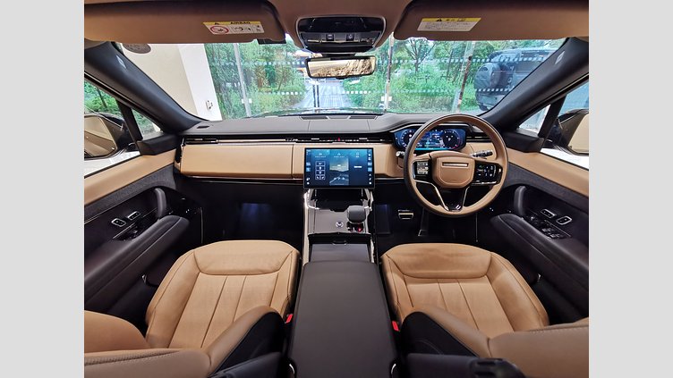 2025 認定中古車 Land Rover Range Rover Sport サントリーニブラック D300マイルドハイブリッド スタンダードホイールベース Dynamic HSE