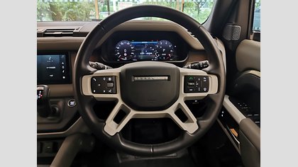 Defender 110 15