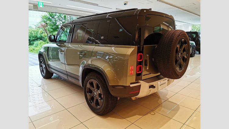 2023 認定中古車 Land Rover Defender 110 パンゲアグリーン P300 AWD（AT） SE