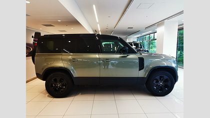 Defender 110 12