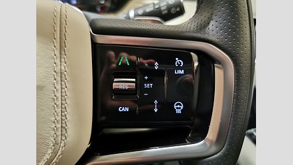 Range Rover Velar 23