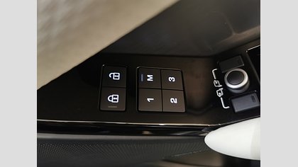 Range Rover Velar 27