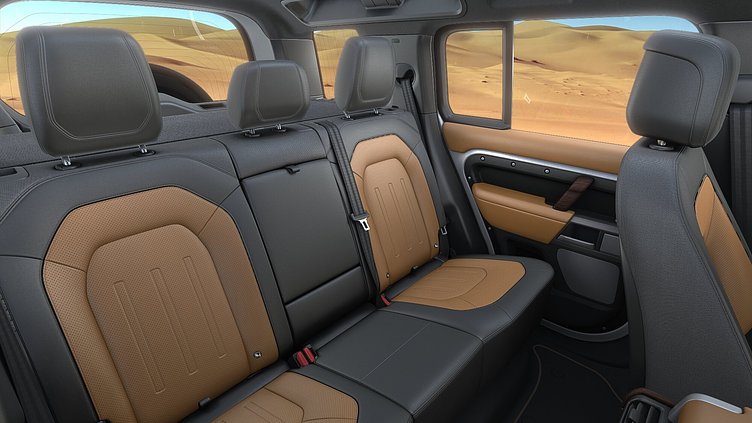 2022 認定中古車 Land Rover Defender 110 アイガーグレイ D300 AWD（AT） X