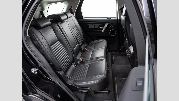 2021 認定中古車 Land Rover Discovery Sport サントリーニブラック P200 AWD（オートマチック） 標準ホイールベース S
