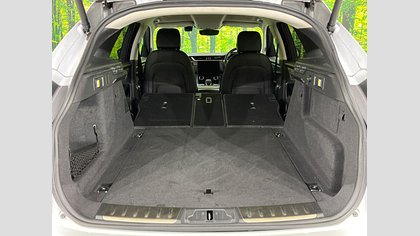 F-Pace 40